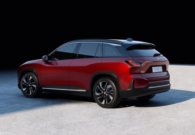 蔚来总算“熬出了头”，特斯拉国产版交付，超级网红要惹事