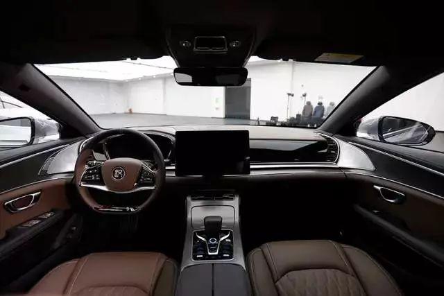 比亚迪汉EV即将上市，这些对手会瑟瑟发抖吗？