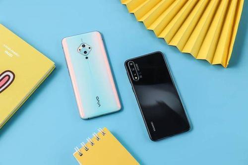 早报：iPhone12Pro曝光 索尼PS5本周四亮相