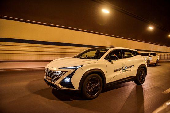 比特斯拉还高一级，买不到、用不上的长安L3级自动驾驶靠谱吗？