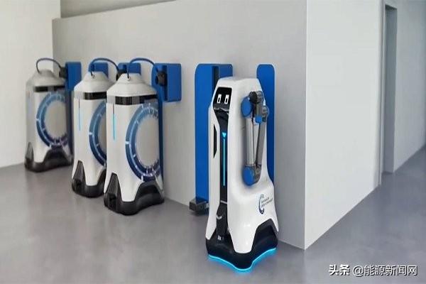 此黑科技能解决电动汽车车主的困扰：大众推出一款充电机器人