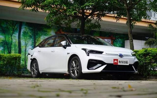 实测均超过400km！这5台轿车，让你不再有续航里程焦虑