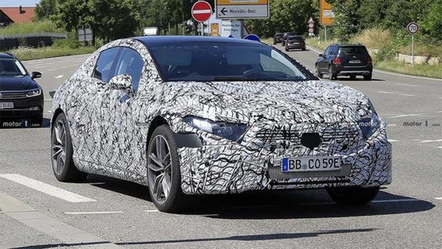 当奔驰在电动汽车发起狠，才能看到汽车发明者的实力