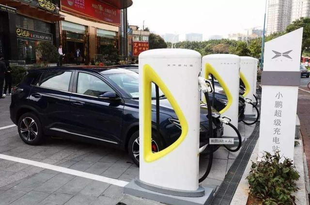销量暴跌，充电桩建设停滞不前，谁家实现盈利？