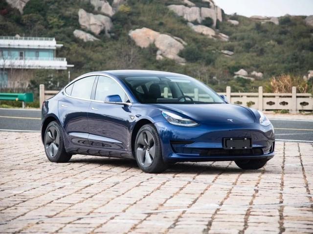 2月销量公布，特斯拉成了“乱世枭雄”，Model 3为何能脱颖而出？