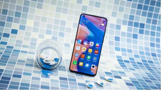 小米10 Pro PK Face ID！这几大场景告诉你 解锁的未来属于屏幕指纹