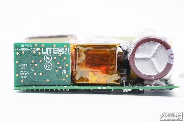 小米90W USB PD快充充电器拆解，用料确实猛