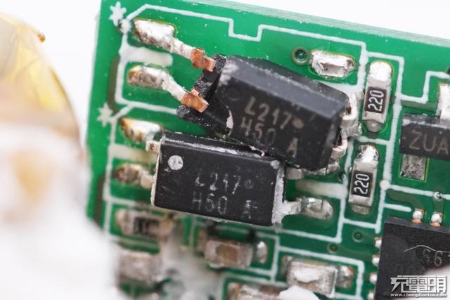 小米90W USB PD快充充电器拆解，用料确实猛