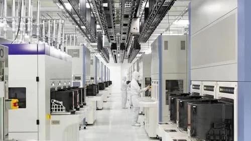 中国又在芯片制造上获得突破，首个解决2纳米问题的国家