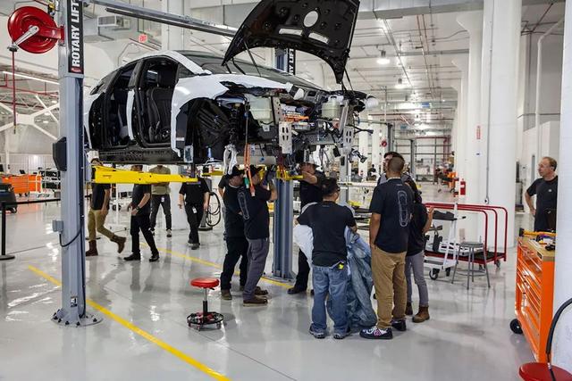 走进法拉第未来：一家奋力求生的电动车公司