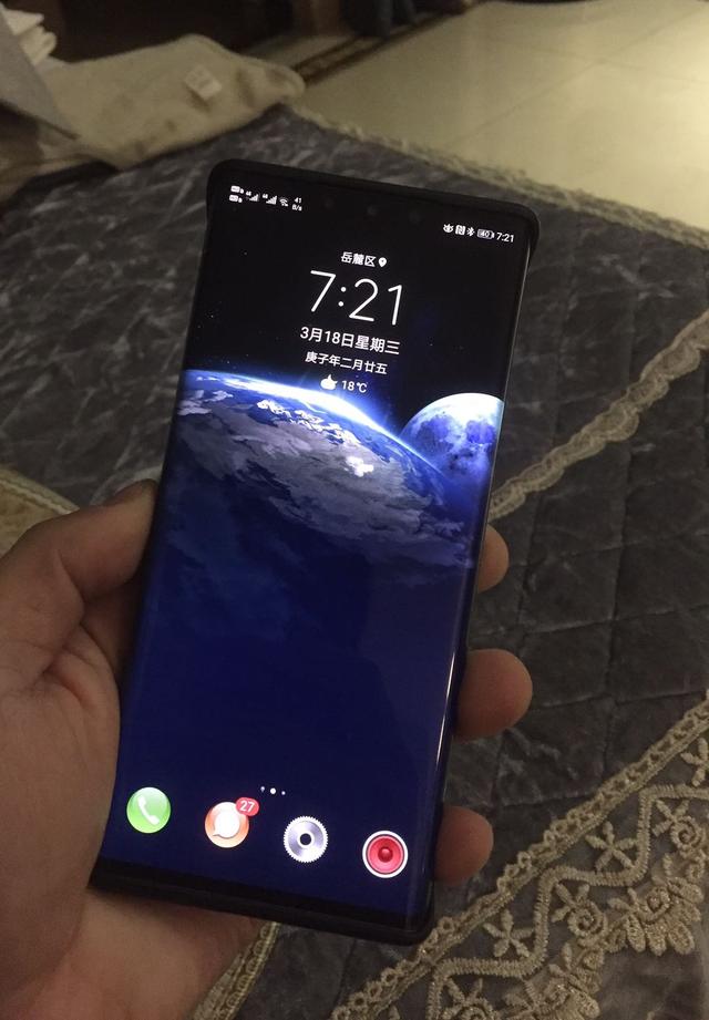 华为mate30pro5g版30天上手体验（不聊数据只谈心得）