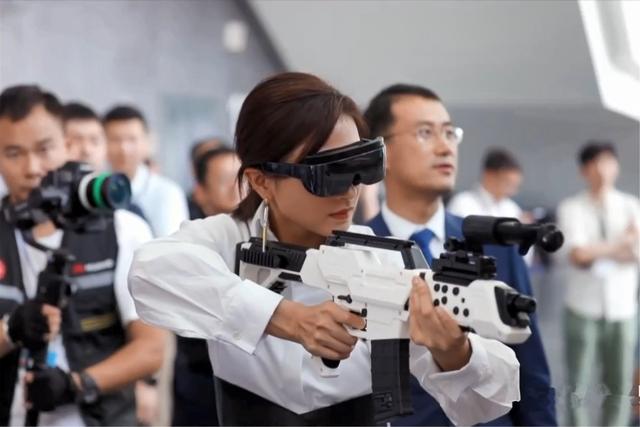 最便携的VR眼镜没有之一！HUAWEI VR Glass为何能当之无愧？