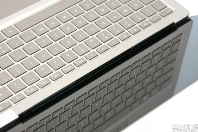 这台轻薄本它性能不缩水！微软Surface Laptop 3评测