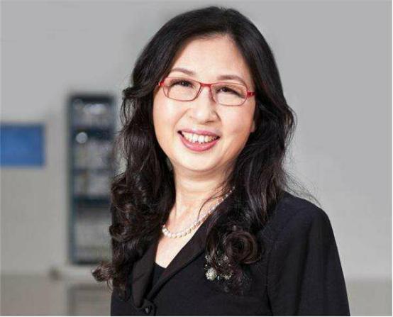 两度辞职救华为，华为女皇孙亚芳，是怎么用7年成为华为董事长？