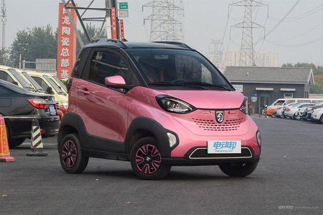 车市是否回暖？9款热门新能源汽车真实探店