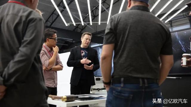 特斯拉CEO马斯克的“癫狂”之路：“钢铁侠”是怎样炼成的？