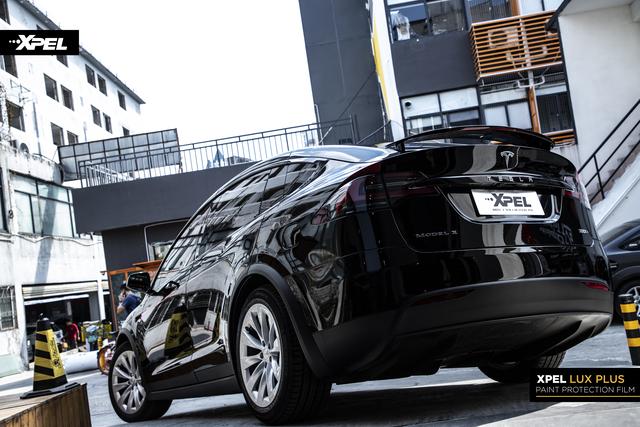 讲真的，我最后还是花了一百万买了辆特斯拉