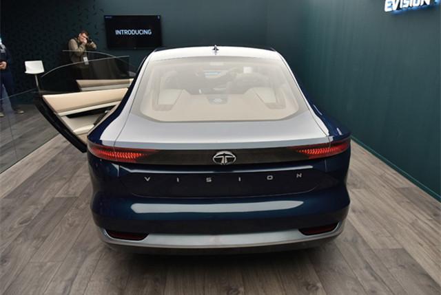 印度版“特斯拉”来了，气场不输奔驰E级，配无框车门，油耗4L