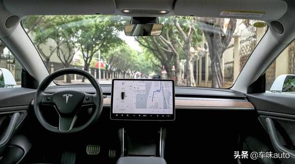 2月销量统计，特斯拉Model 3比大众朗逸还高？