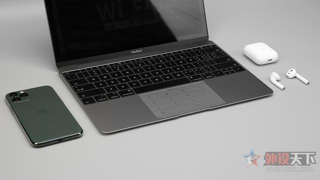 笔记本触控板小键盘：拉酷Nums超薄智能键盘评测