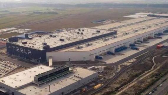 一天损失1000亿，被国人高看的特斯拉这次惨了