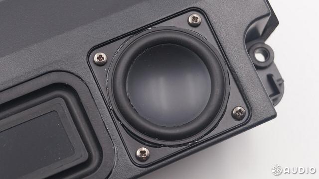 拆解报告：微信相框X 带屏智能音箱