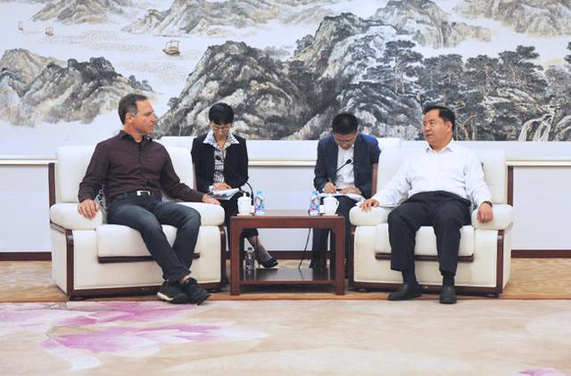 SpaceX 劲敌 OneWeb 受疫情影响申请破产！融资 34 亿美元，发射 74 颗卫星，也逃不过魔咒