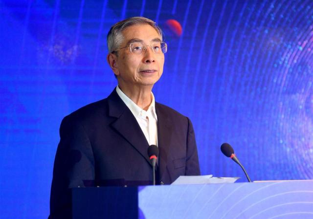 倪光南放话“揭秘”！微软措手不及，网友：支持国产！