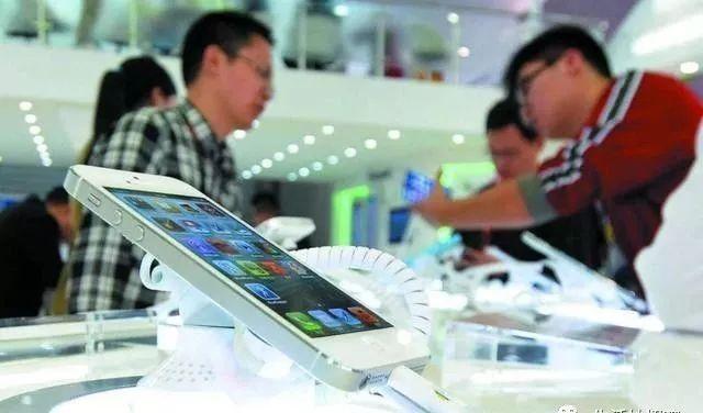 中国移动突宣布！套餐58以下的用户“遭殃”，网友：4G也不放过？