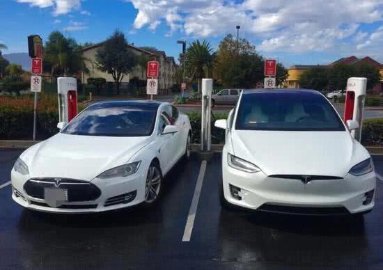 把一辆特斯拉拆开，里面是7千多节“5号电池”，车主：感觉被骗了