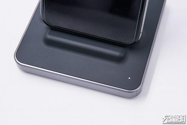 美国Costco爆款无线充：ubiolabs无线充电器开箱拆解