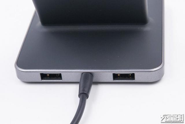 美国Costco爆款无线充：ubiolabs无线充电器开箱拆解