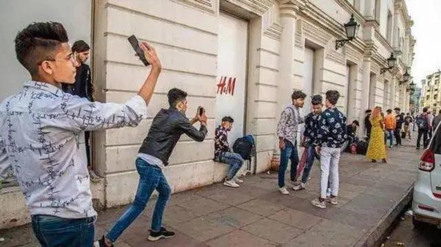 2019全球十大手机APP排名：QQ排名第8位，榜首用户是微信2倍