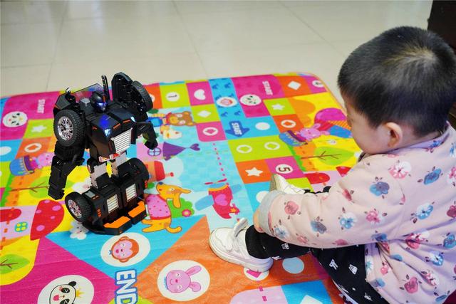 售价2499的变形机器人,凭什么敢说是孩子编程教育的启蒙机器人