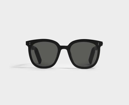 余承东同款智能眼镜，可接听电话、播放音乐，最主要是帅