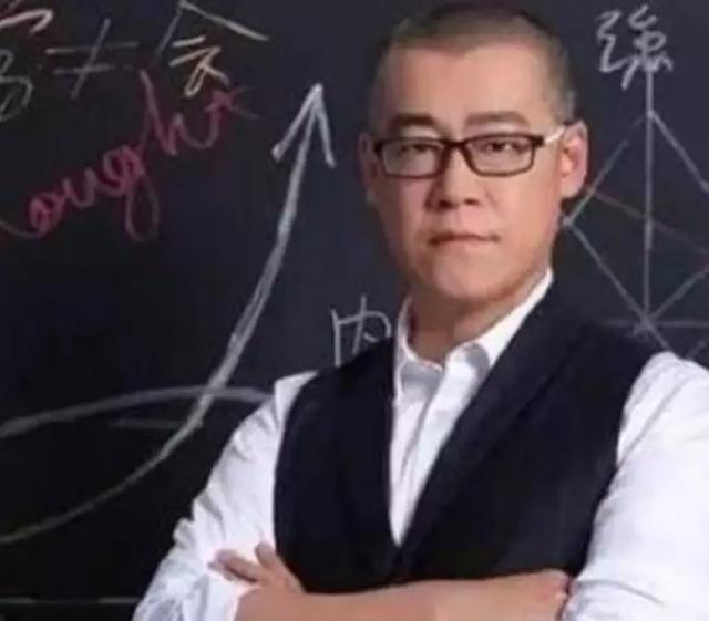 曾经傻乎乎买了10万个比特币的小伙，如今怎样了？