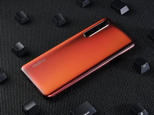 华为撑不住了！麒麟990+40W跌至2899，5G旗舰开始跳水？