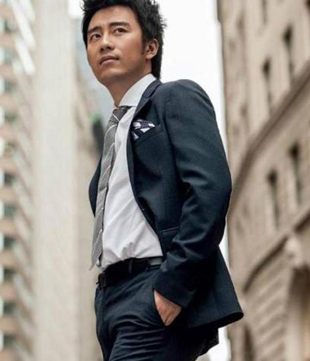 曾经为自己代言的陈欧，短短3年时间败光240亿，如今过得怎么样？