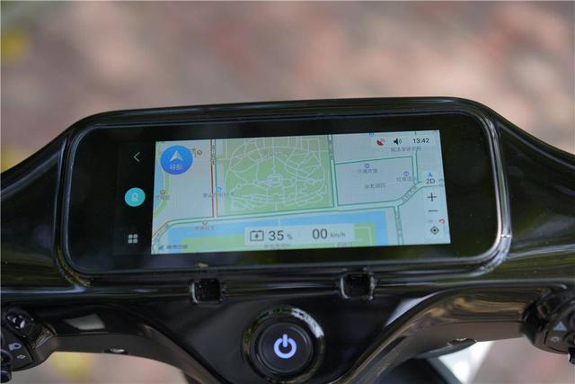 电动车上内置了小爱同学会是种什么体验？现在，它就来了！