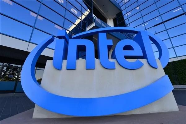 Intel 10nm全新处理器官宣！7nm明年首发
