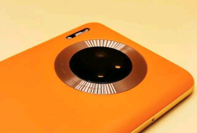 华为Mate30能不能战斗四年？理性分析一番后，我得出答案！