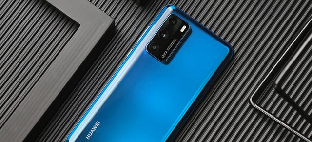 华为P40，是真的不行？还是躺着也中枪？