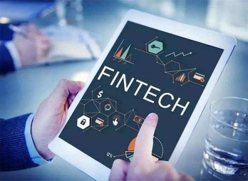 1个月内投资5家公司，腾讯入局，金融科技领域还有多少机会？