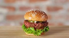 人造肉来了！星巴克、肯德基相继推出人造肉套餐，到底能不能吃？