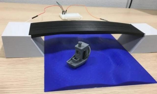 连续碳纤维复合材料3D打印在智能自感应零件中的应用潜力