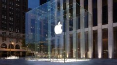 Apple被控降低旧款iPhone运行速度！Apple将支付5亿美元和解金！