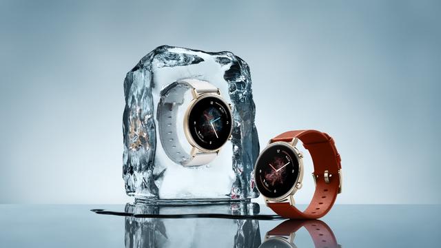 春夏时尚穿搭必备单品，华为Watch GT2新色来袭