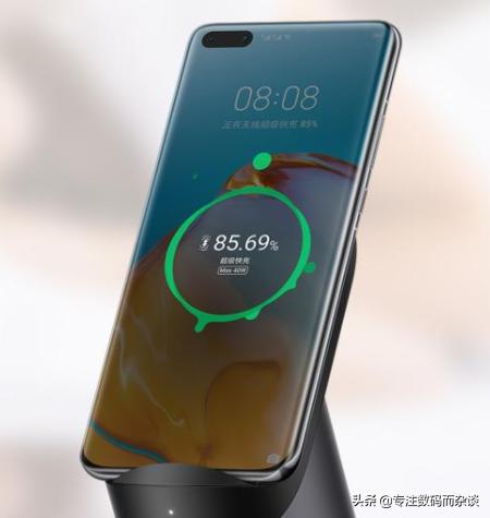 华为P40对比P40 Pro，除了相机，这6点更关乎体验