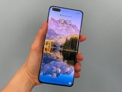 卢伟冰真说中了！华为P40：60Hz+3800mAh，小米10赢得彻底