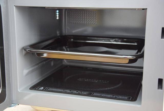 吃出“恋爱般”的感觉，东芝智能微烤一体机ER-T16CNW上手体验